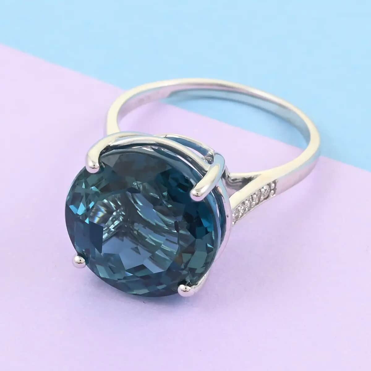Luxoro 10K White Gold AAA London Blue Topaz and G-H I2 Diamond Ring (Size 10.0) 13.10 ctw image number 1