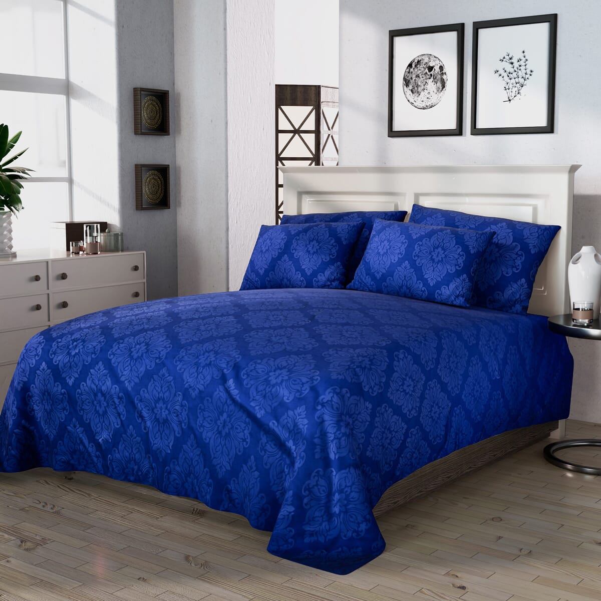 Homesmart Blue Polyester Embossed 6pcs Sheet Set - King image number 0