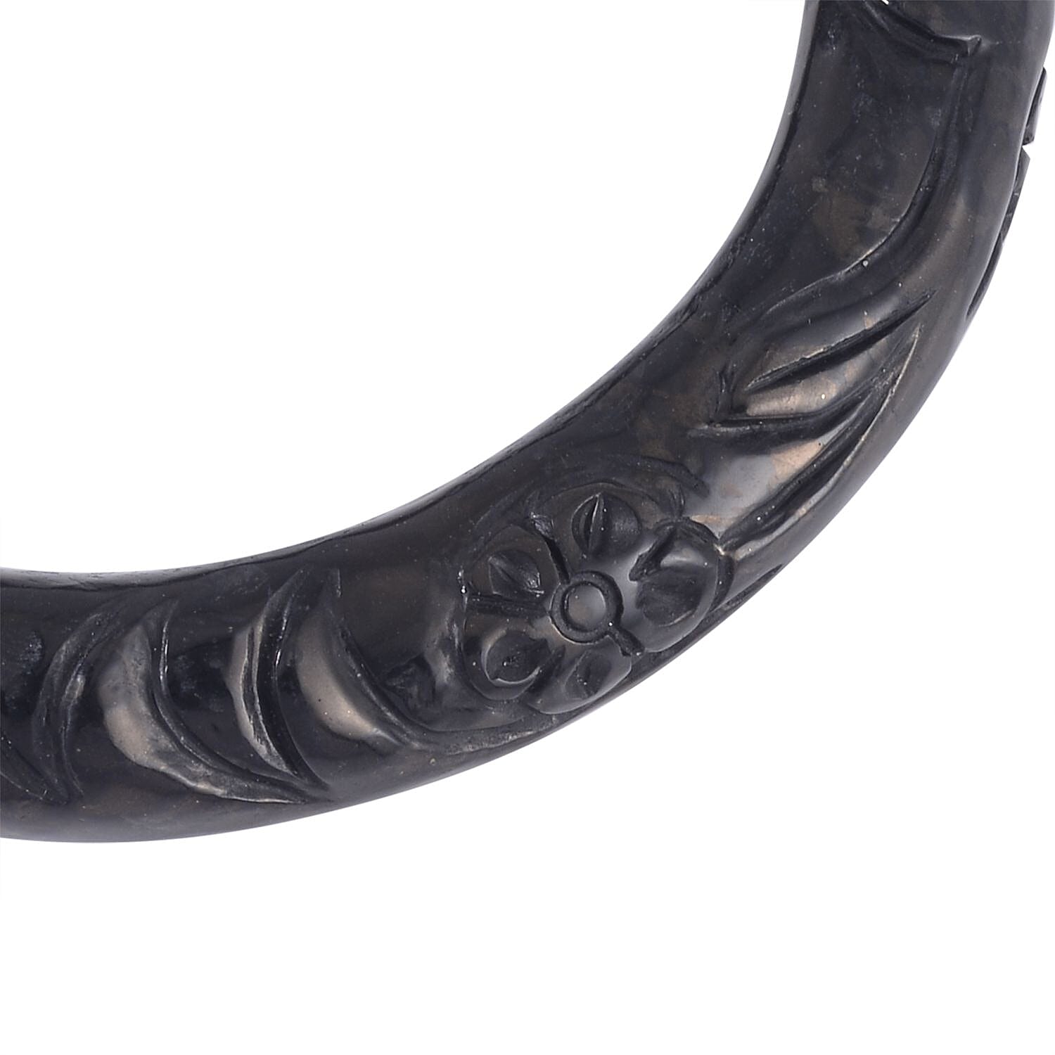 Shungite Carved Floral Vine Bangle Bracelet (7.25 In) 160.00 ctw