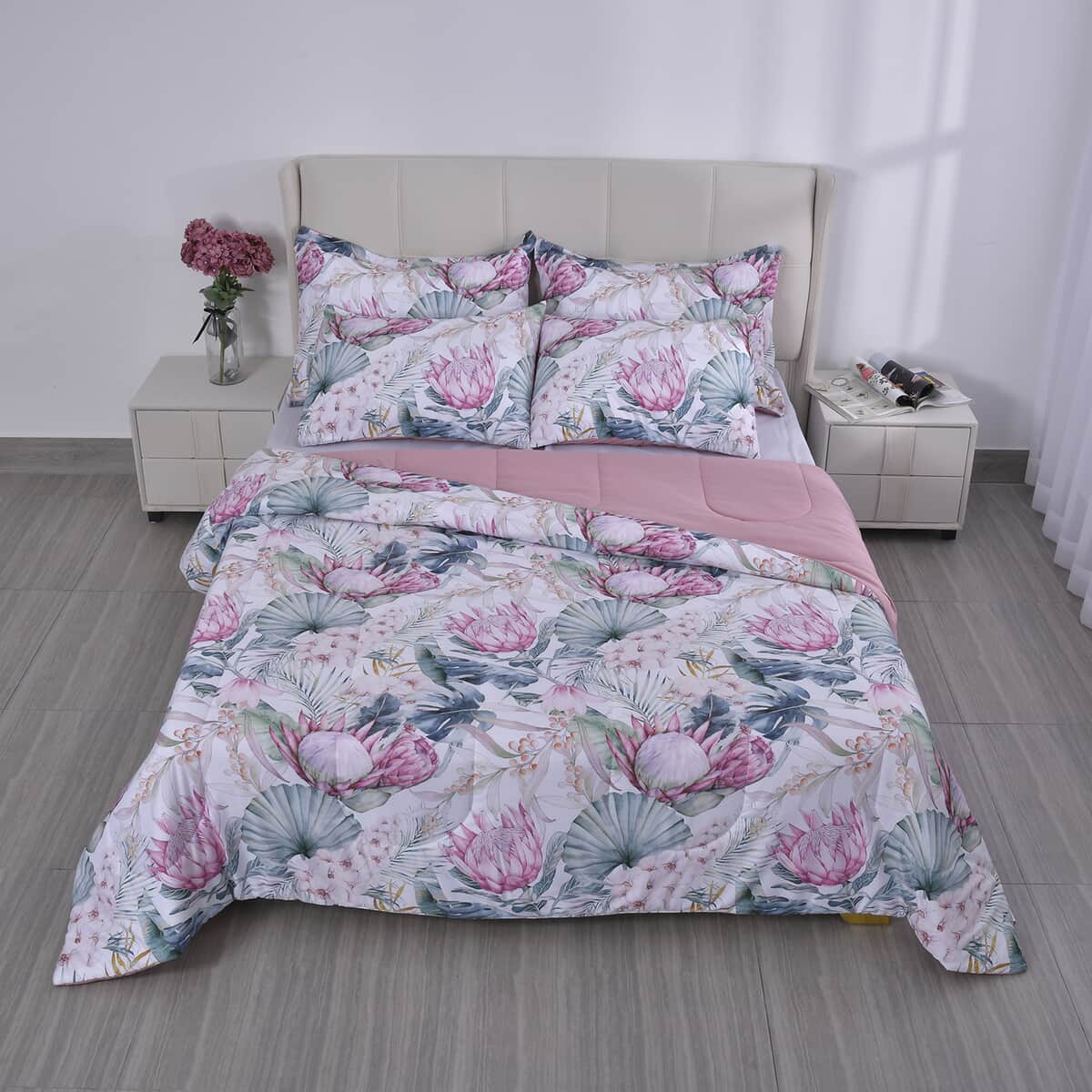 Homesmart Pink Digital Floral Printed Polyester 5pcs Comforter Set - King image number 1