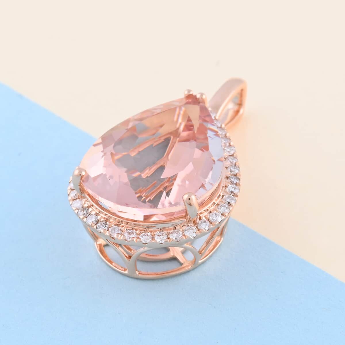 ILIANA 18K Rose Gold AAA Certified and Appraised Marropino Morganite and G-H SI Diamond Pendant 3.50 Grams 12.00 ctw image number 1