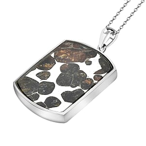 Marvelous Pallasite Solitaire Pendant Necklace For Women in Sterling Silver 22 Inches
