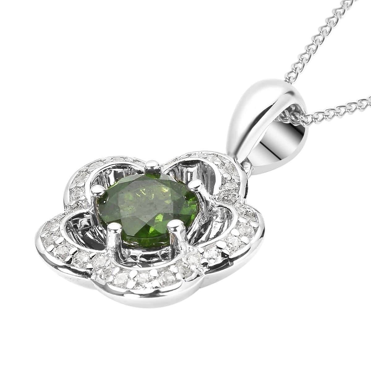 Chrome Diopside Floral Pendant Necklace 18 Inches in Rhodium Over Sterling Silver 1.10 ctw image number 3