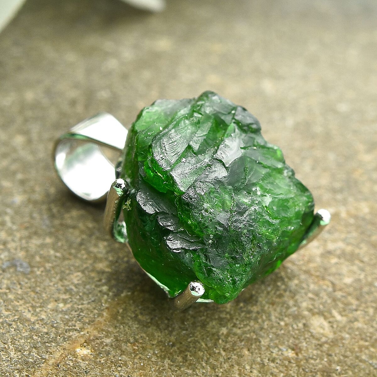 Rough Cut Natural Chrome Diopside Pendant in Rhodium Over Sterling Silver 5.60 ctw image number 1