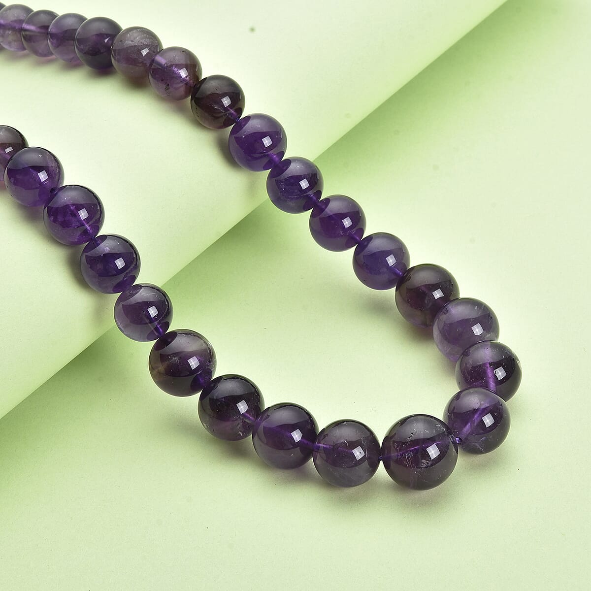 Amethyst 10-16 Beaded Necklace 18 Inches in Rhodium Over Sterling Silver 581.90 ctw image number 1