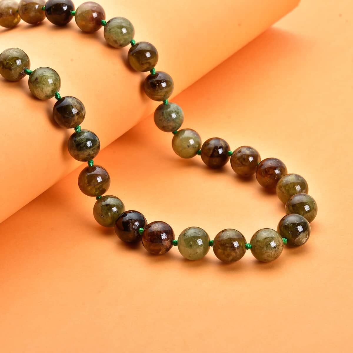 Green Garnet 9-11mm Beaded Necklace 20 Inches in Rhodium Over Sterling Silver 443.50 ctw image number 1