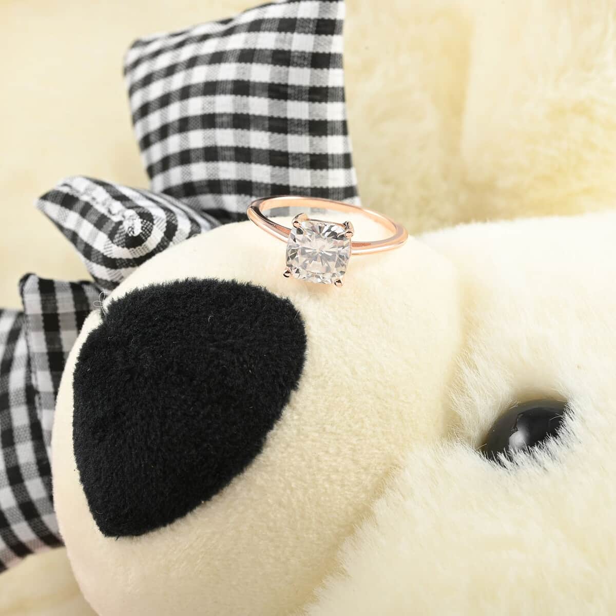 Luxoro 10K Rose Gold Moissanite Solitaire Ring with Teddy Bear Packaging (Size 9.0) 2.50 ctw image number 2