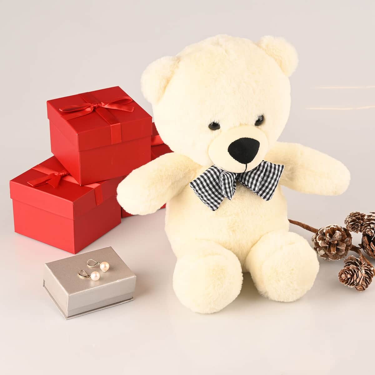 10K Yellow Gold White Edison Pearl Solitaire Lever Back Earrings with Teddy Bear Packaging image number 1