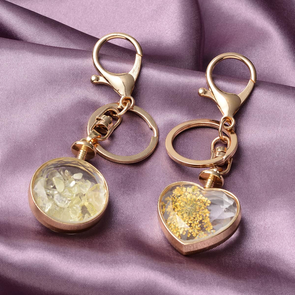 Set of 2 Brazilian Citrine Chips & Dried Flowers Keychain in Goldtone image number 1