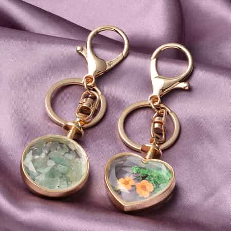Set of 2 Green Aventurine Chips & Dried Flowers Keychain in Goldtone, Backpack and Car Fancy Keychain, Dried Flower Keyring image number 1