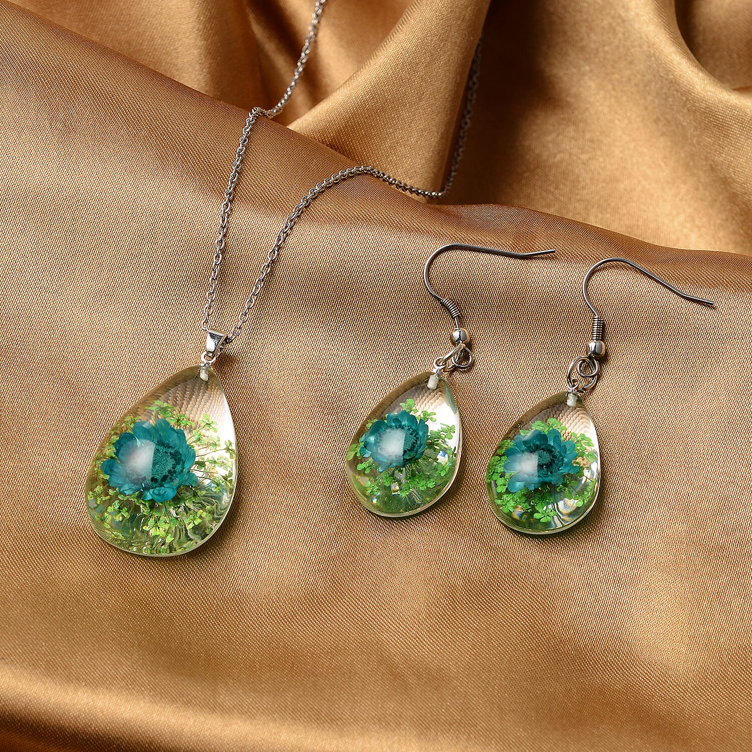 Blue and Green Resin Floral Earrings and Pendant Necklace (24 Inches) in Stainless Steel