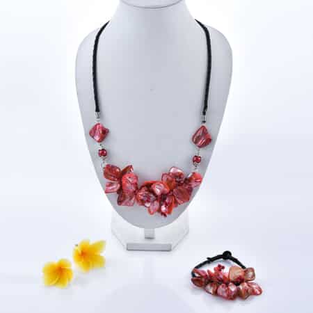 Red Seed Beaded Floral Necklace 20 Inches and Stretch Bracelet (8In) in Silvertone image number 1