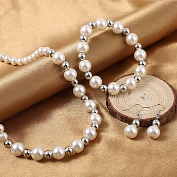 Simulated White Pearl - Product card gallery slide 2 (9431171793151)