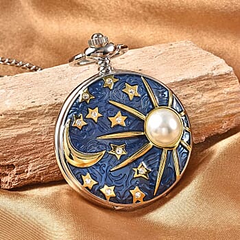 Carved Moon & Star - Product card gallery slide 2 (10176506233145)