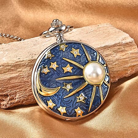 Carved Moon & Star - Product card gallery slide 2 (10176506233145)