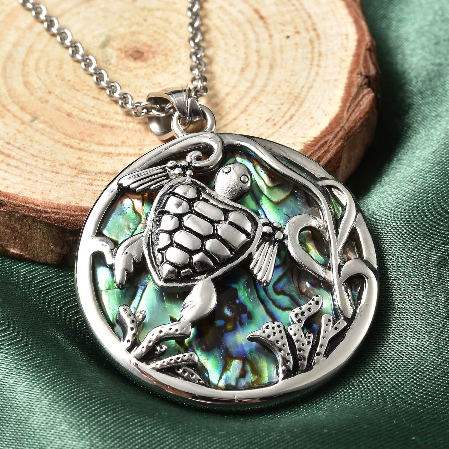 Abalone turtle clearance necklace