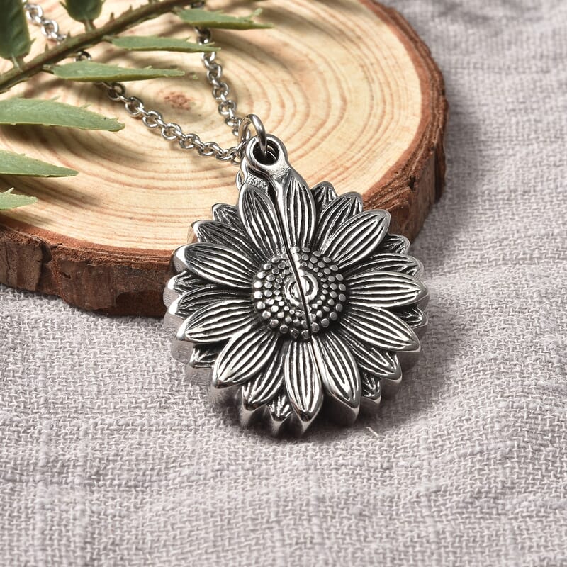 Openable Sunflower Pendant Necklace 20 Inches in Stainless Steel