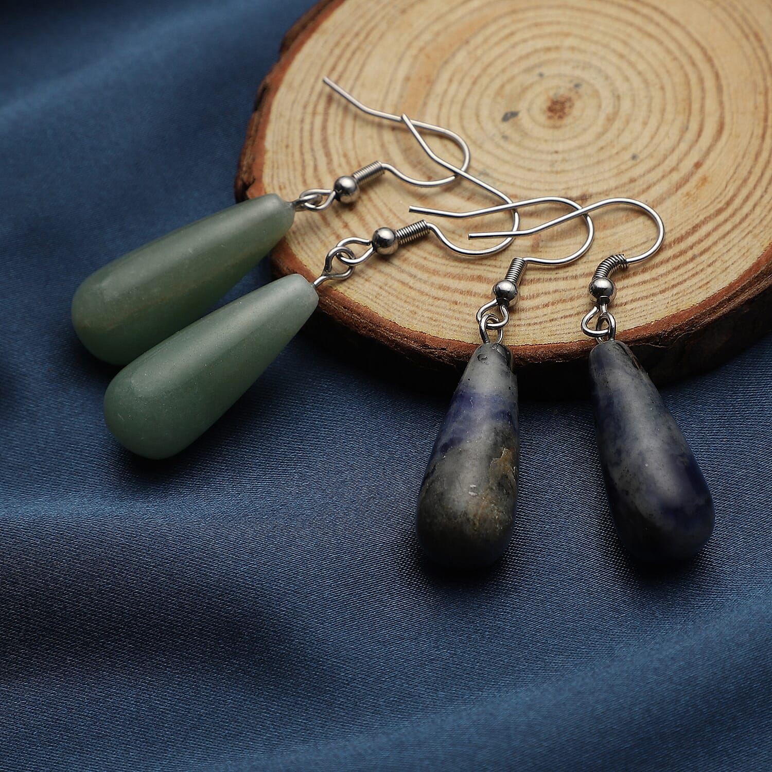 Set of 2 Green Aventurine and Sodalite Earrings in Stainless Steel 32.00 ctw