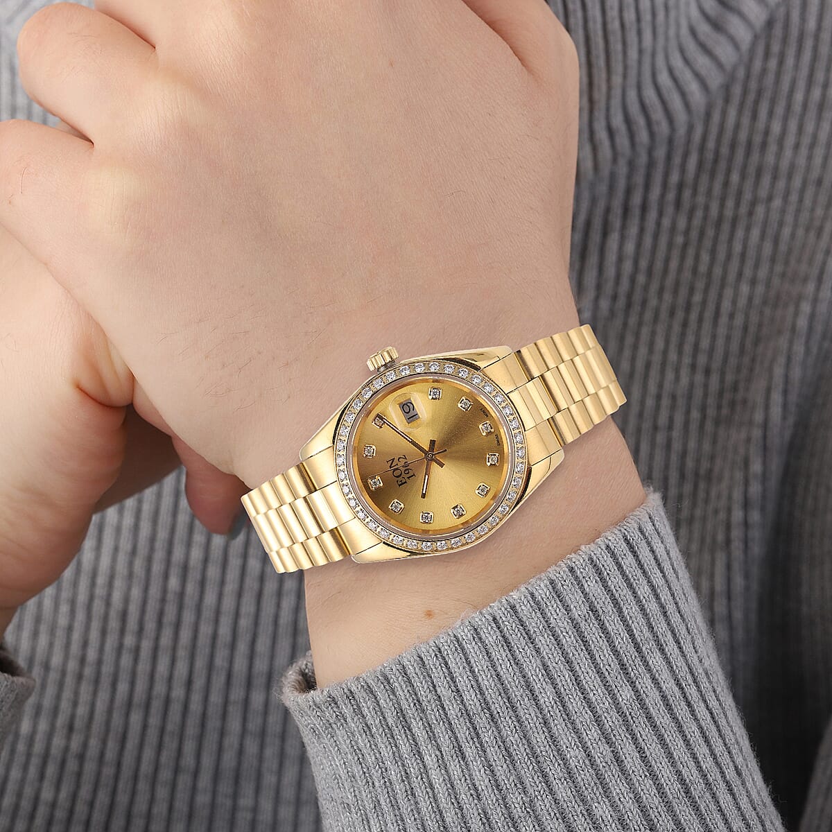 CHUCK CLEMENCY COLLECTION Eon 1962 Made with Finest CZ Swiss Movement Watch in ION Plated YG Stainless Steel with Ear Fork and Screwdriver(31 mm) image number 2