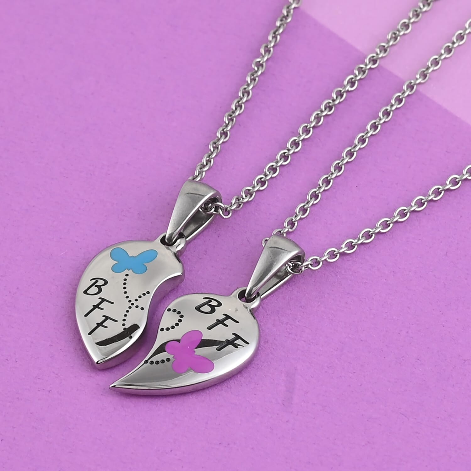 Hallmark hot sale heart necklace