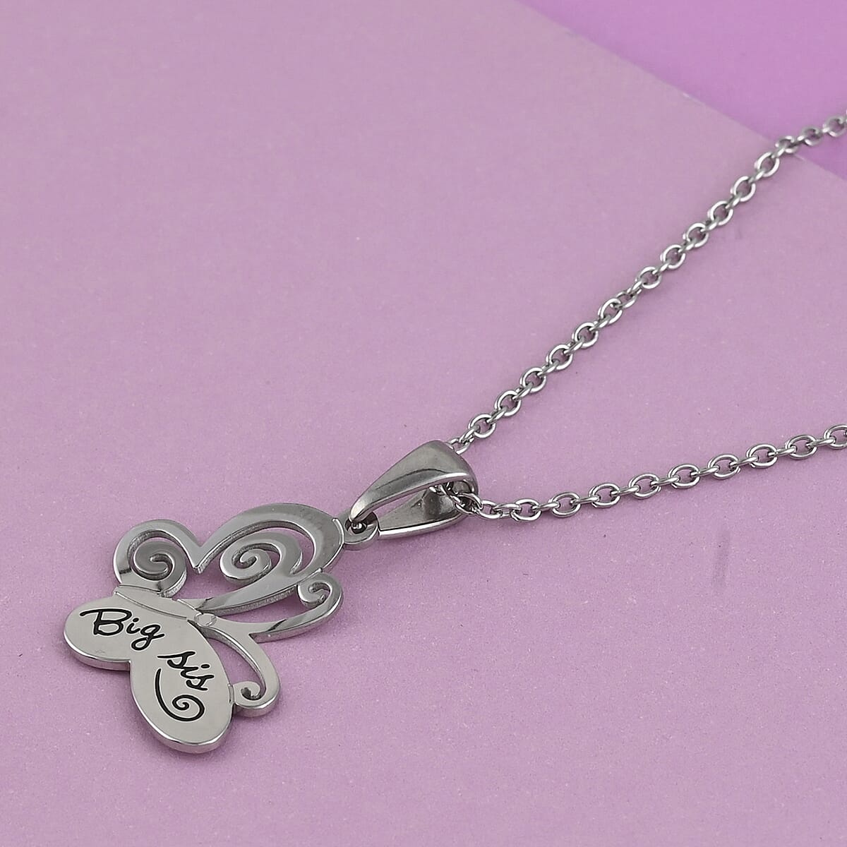 HALLMARK Set of 2 Big Sis and Lil Sis Breakaway Butterfly Pendant Necklace 20 Inches in Stainless Steel image number 1