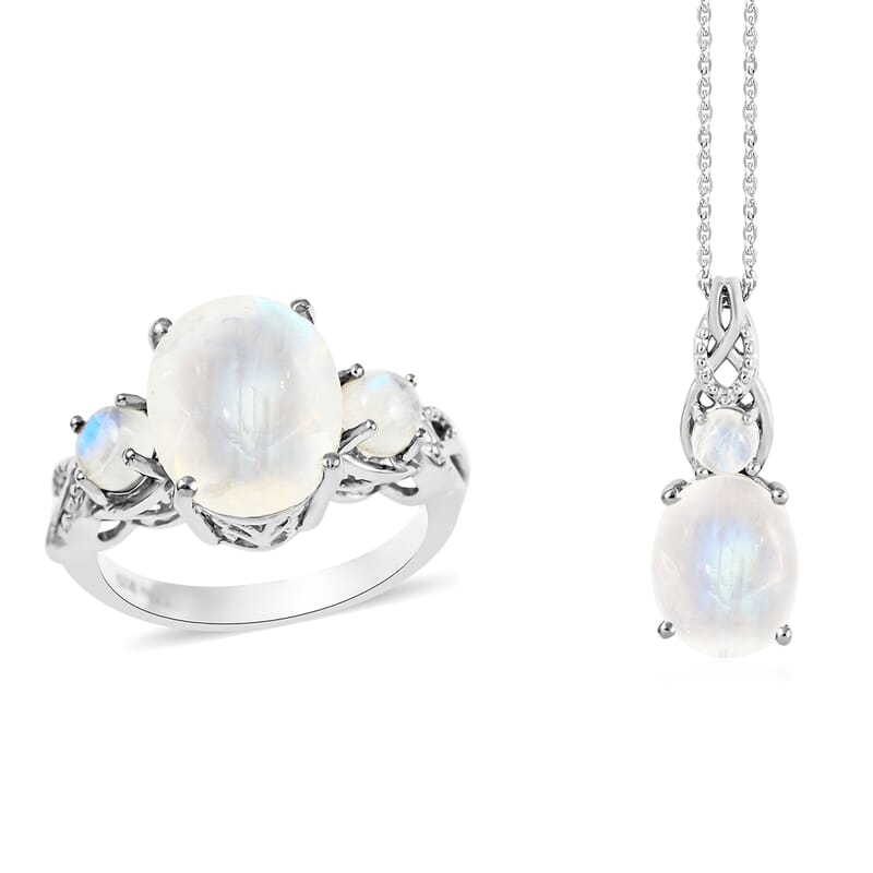 Moon Glow Moonstone Ring (Size 6.0) and Pendant Necklace 20 Inches in Platinum Over Sterling Silver 7.75 Grams 7.70 ctw