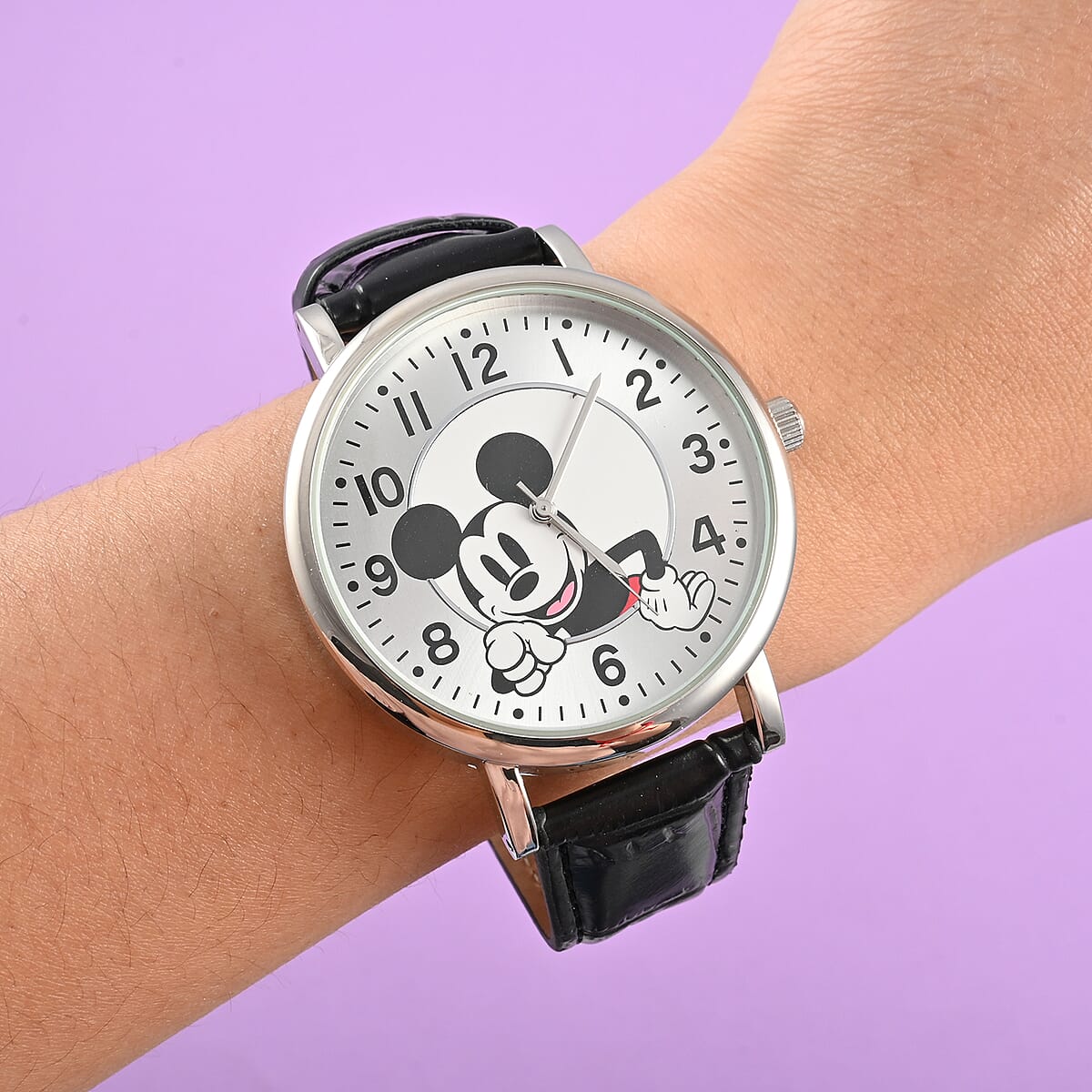 DISNEY Set of 2 Japanese Movement Mickey and Minnie Watch with Black Vegan Croc Leather (44mm, 7-9) & Pink Vegan Croc Leather (34mm, 6-8) image number 2