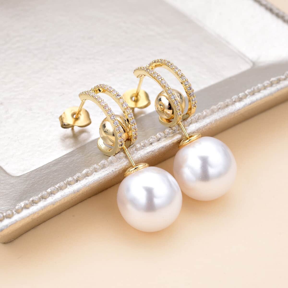 Set of 2 White Shell Pearl and Simulated Diamond Multi Ways Wearable Earrings in Goldtone image number 1