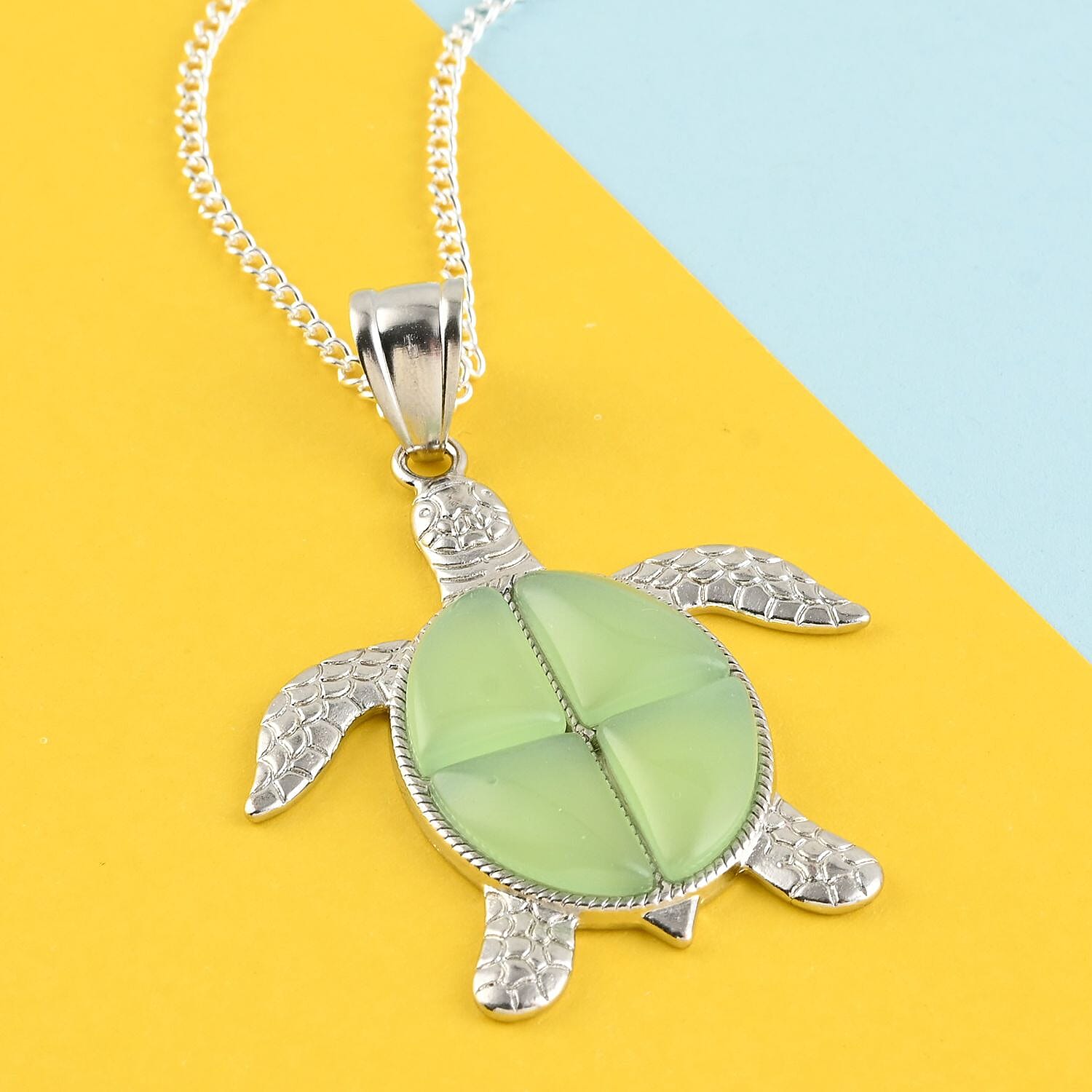 Green Quartz - Product card gallery slide 2 (9431416373503)