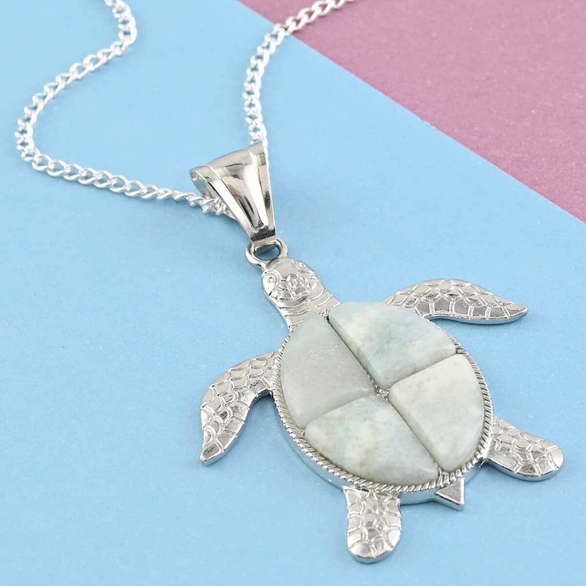Blue Quartz Turtle Pendant Necklace 18 Inches in Silvertone 10.35 ctw image number 1