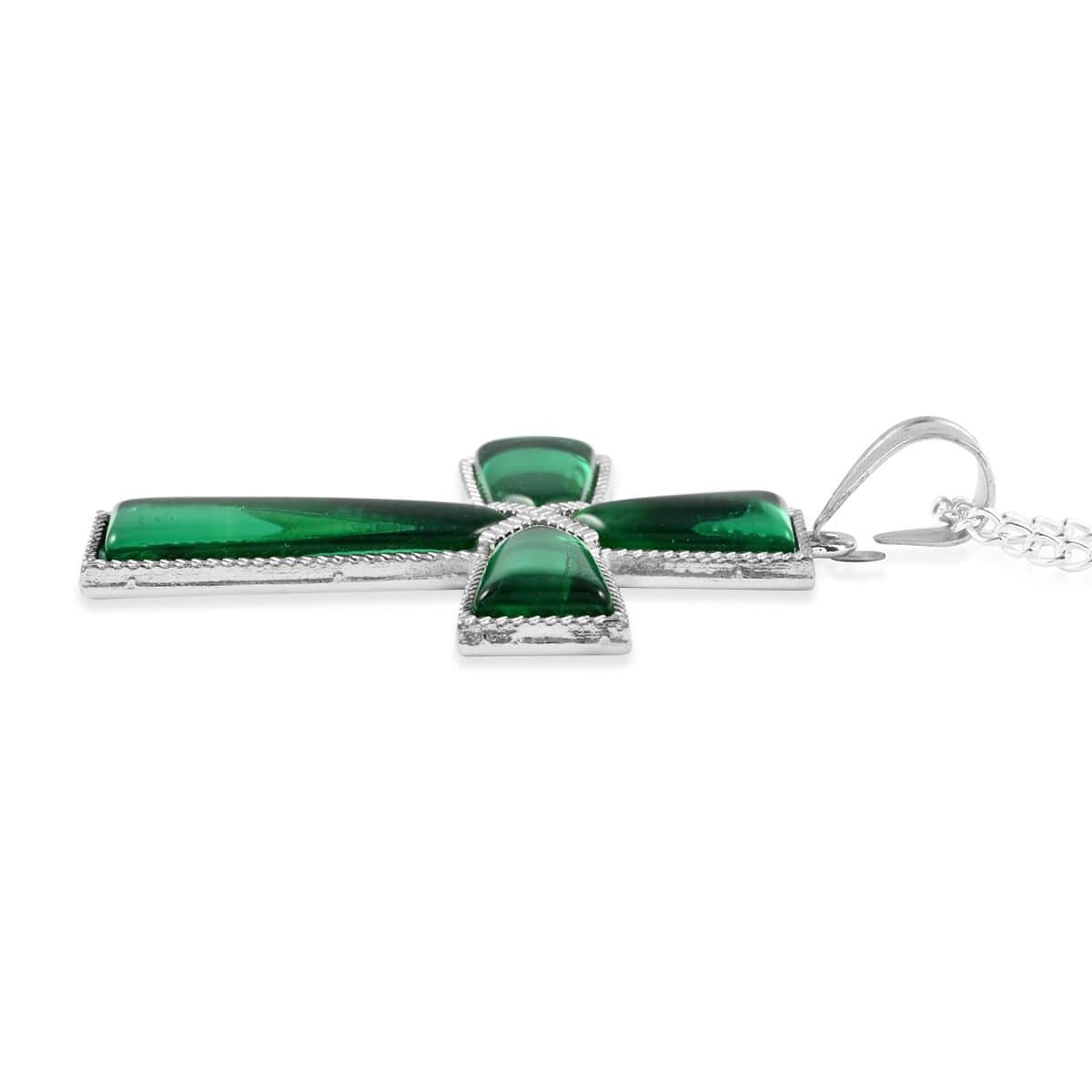 Emerald Quartz Cross Pendant Necklace 18 Inches in Silvertone 12.25 ctw image number 3