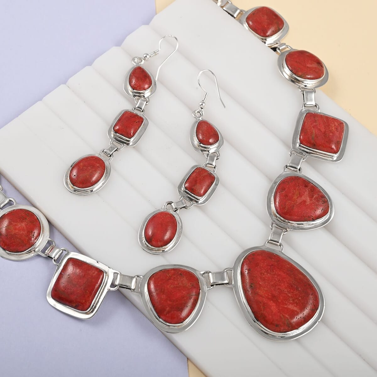 Santa Fe Style Enhanced Coral Dangle Earrings and Statement Necklace (20 Inches) in Sterling Silver 35.00 ctw image number 1