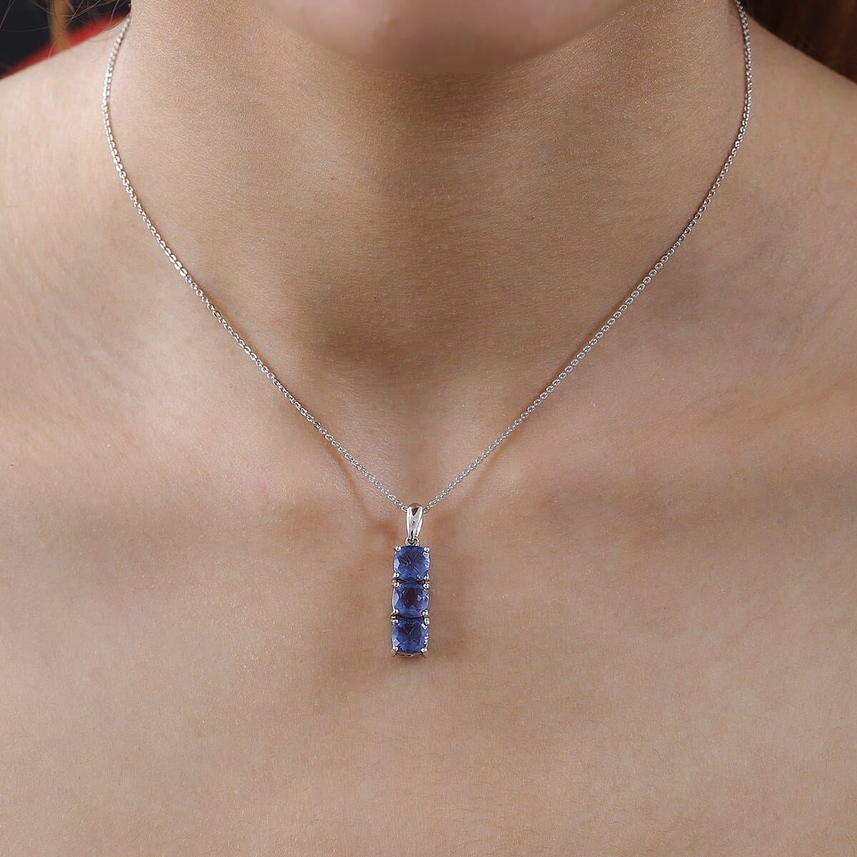 Color Change Fluorite Pendant Necklace 20 Inches in Platinum Over Sterling Silver 3.25 ctw image number 2