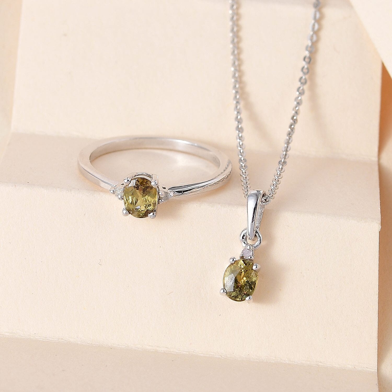 Ambanja Demantoid Garnet and Diamond Accent Solitaire Ring (Size 5.0) Pendant Necklace 20 Inches in Platinum Over Sterling Silver 1.00 ctw