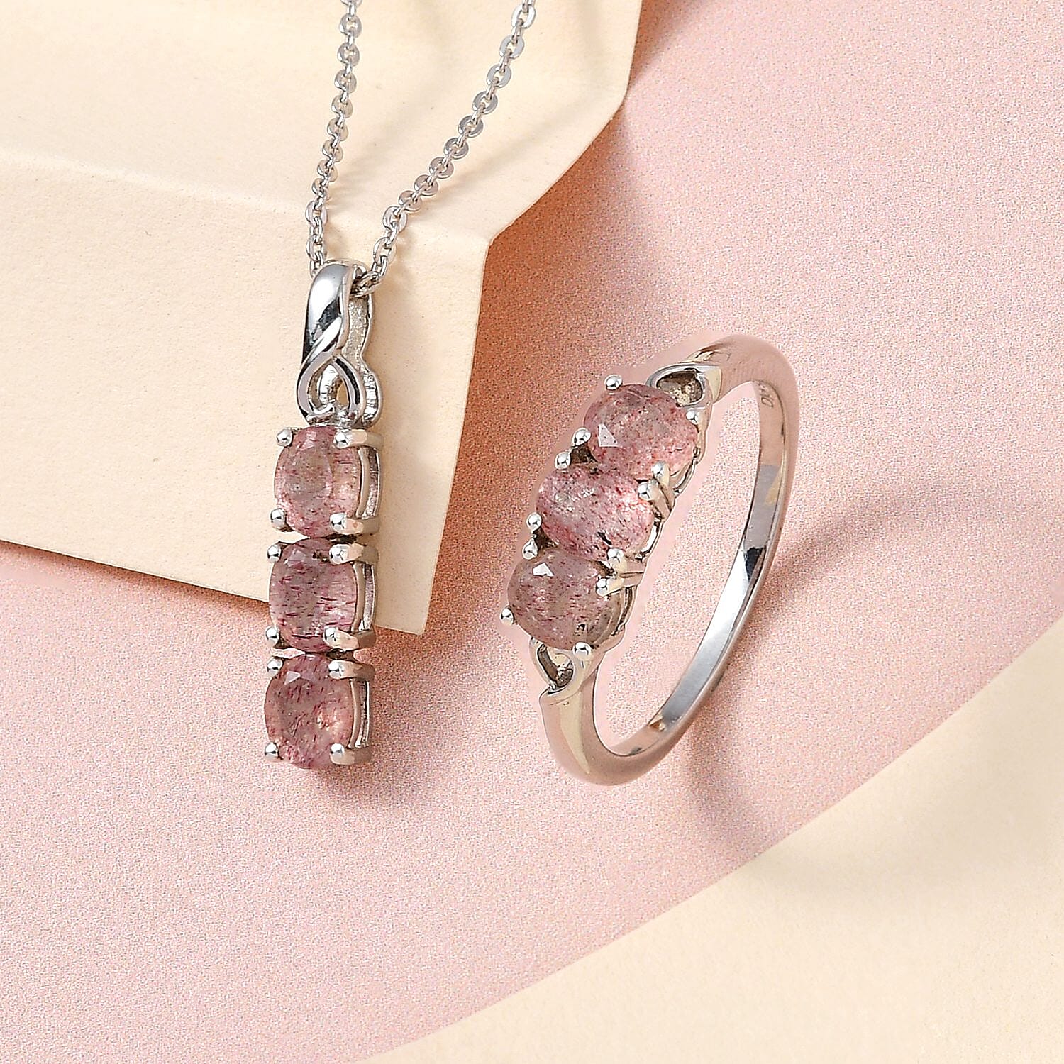 Tanzanian Natronite Ring (Size 5.0) Pendant Necklace 20 Inches in Platinum Over Sterling Silver 3.15 ctw