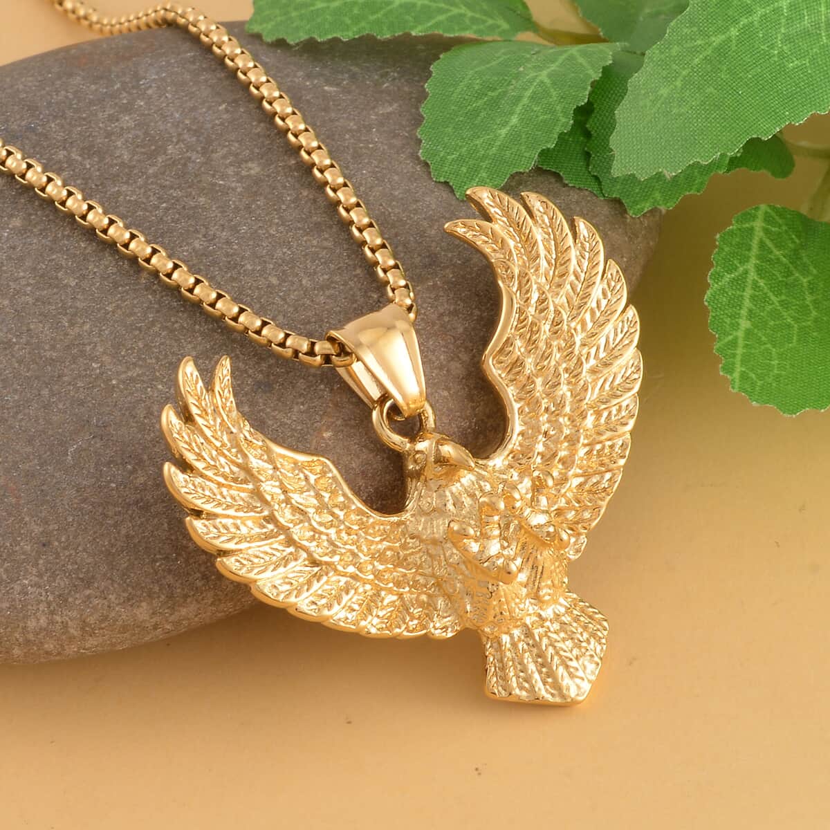 Eagle Pendant Necklace 24 Inches in ION Plated YG Stainless Steel image number 1