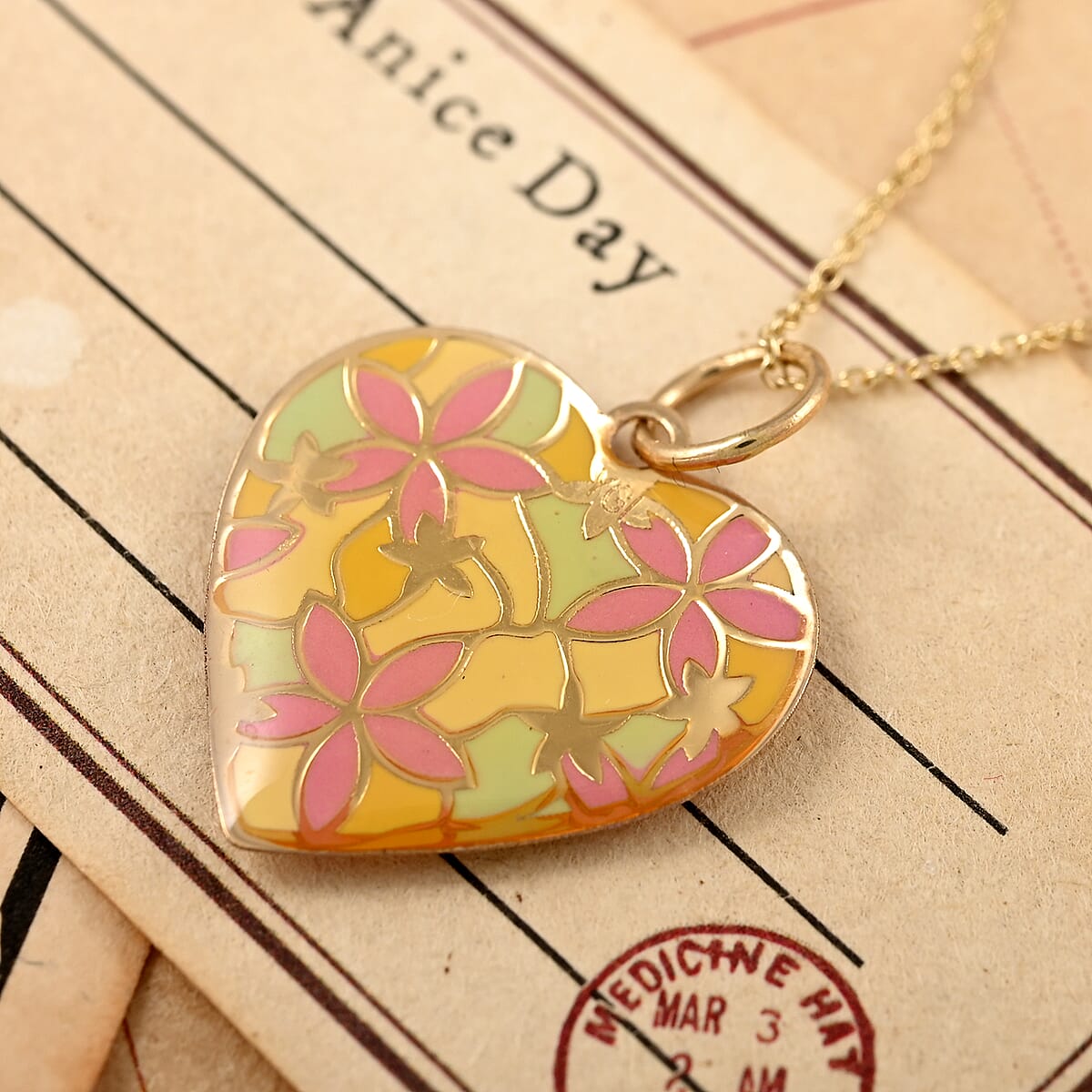 14K Yellow Gold Multi Enamel Floral Heart Pendant with Necklace 16-18 Inches 1.50 Grams image number 1