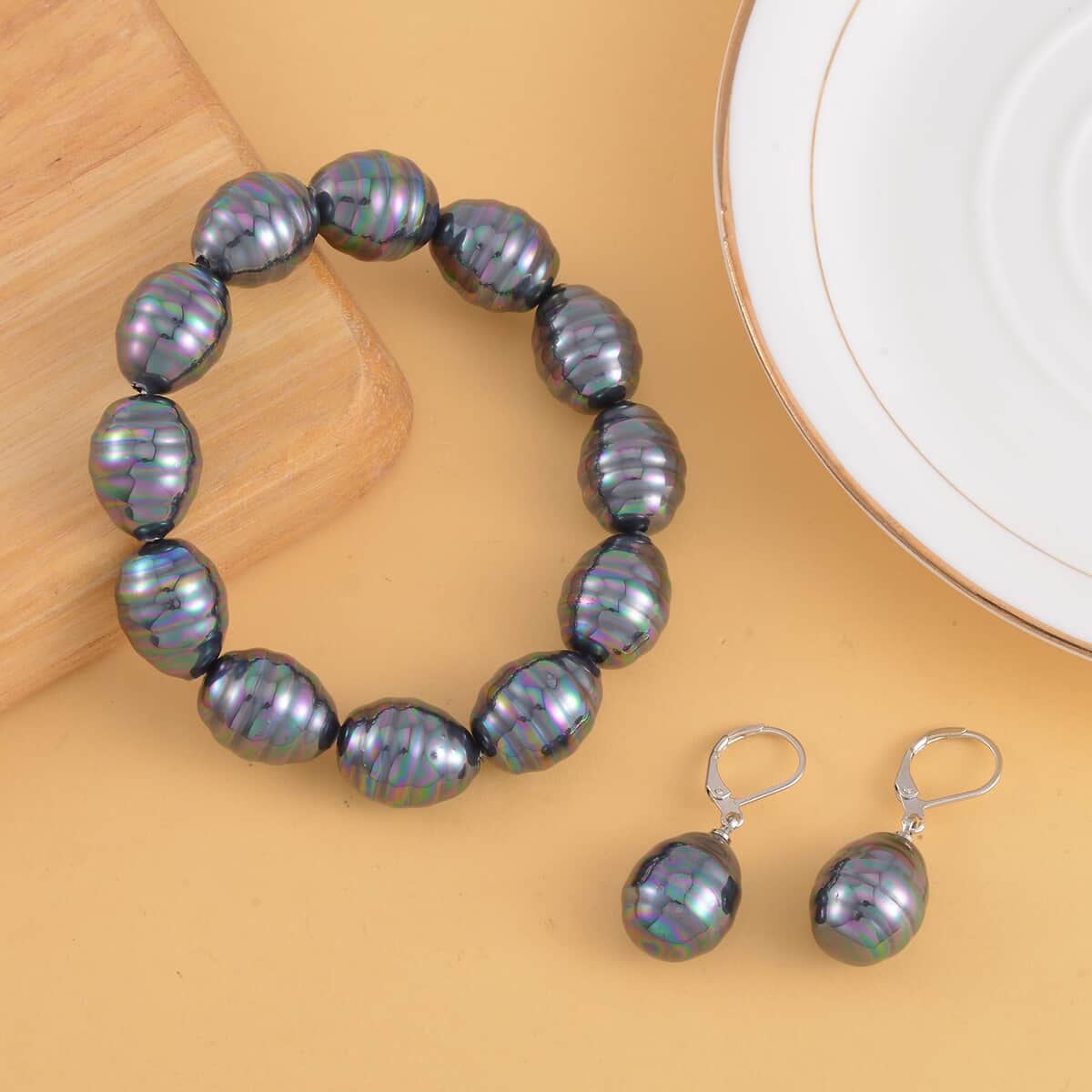 Tahitian Color Shell Pearl Beaded Stretch Bracelet and Earrings in Stainless Steel image number 1