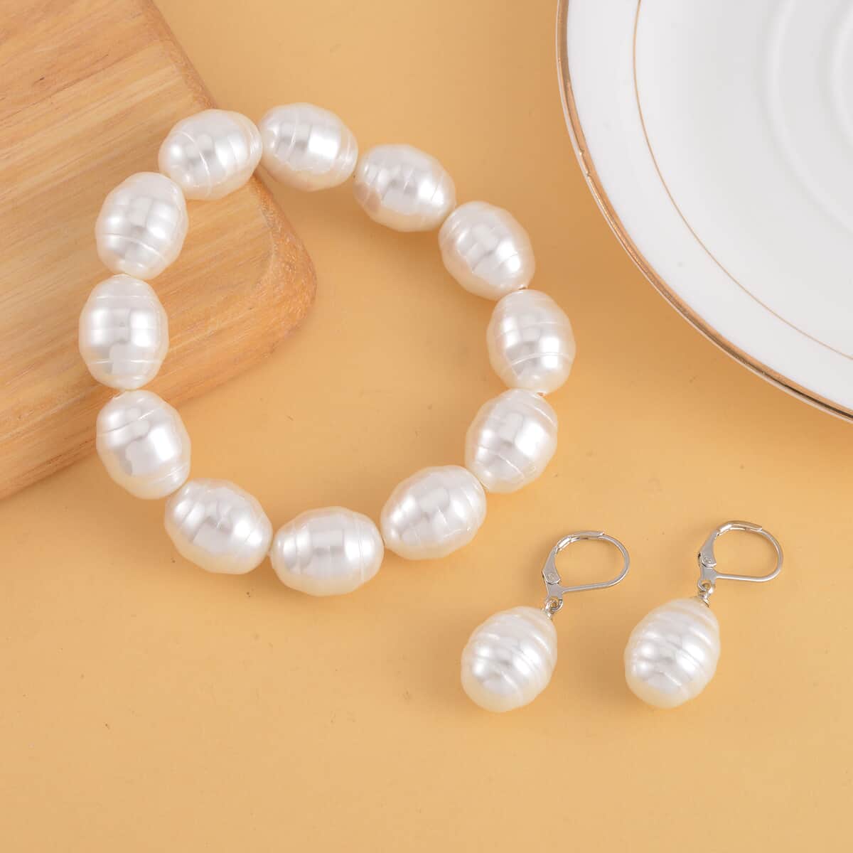 White Color Shell Pearl Beaded Stretch Bracelet and Earrings in Stainless Steel image number 1