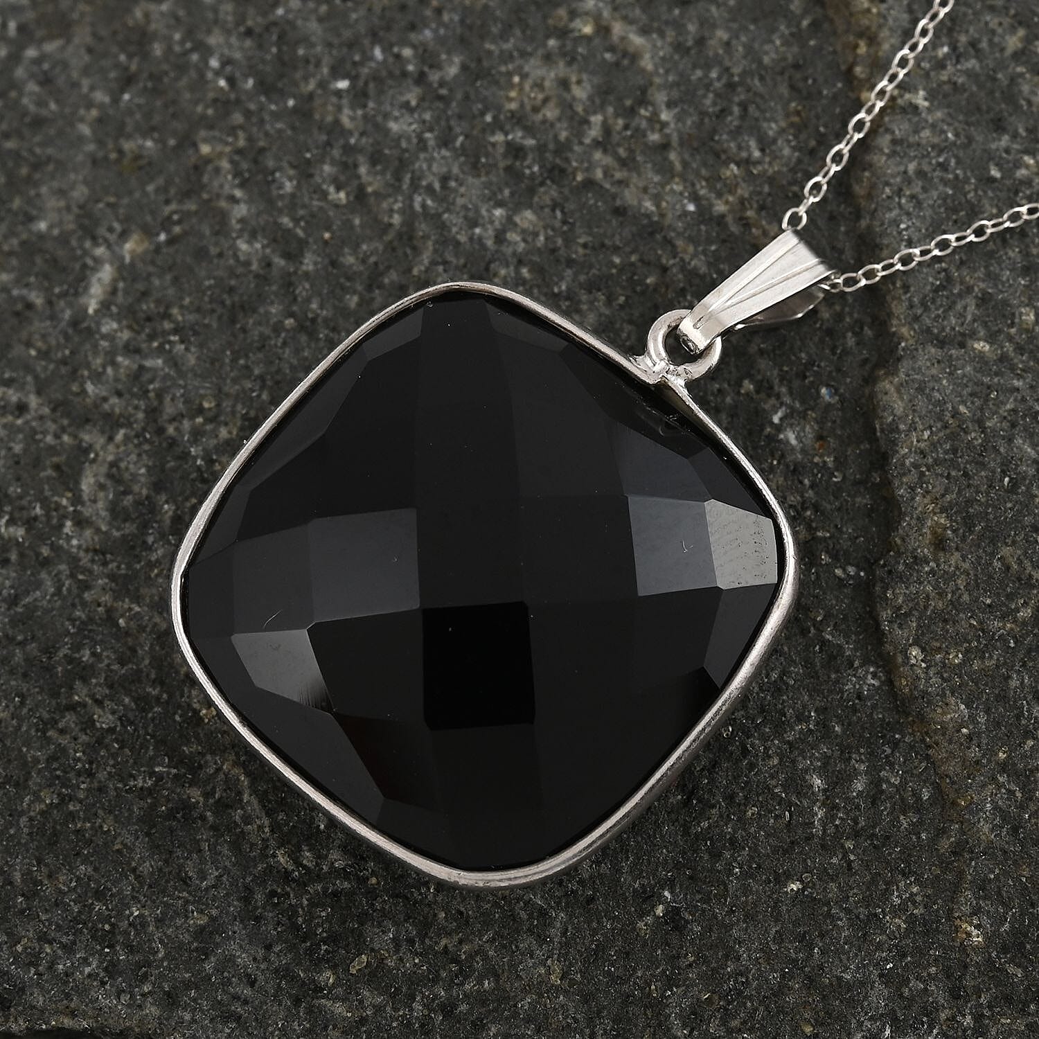 Black Onyx - Product card gallery slide 2 (9431555375359)