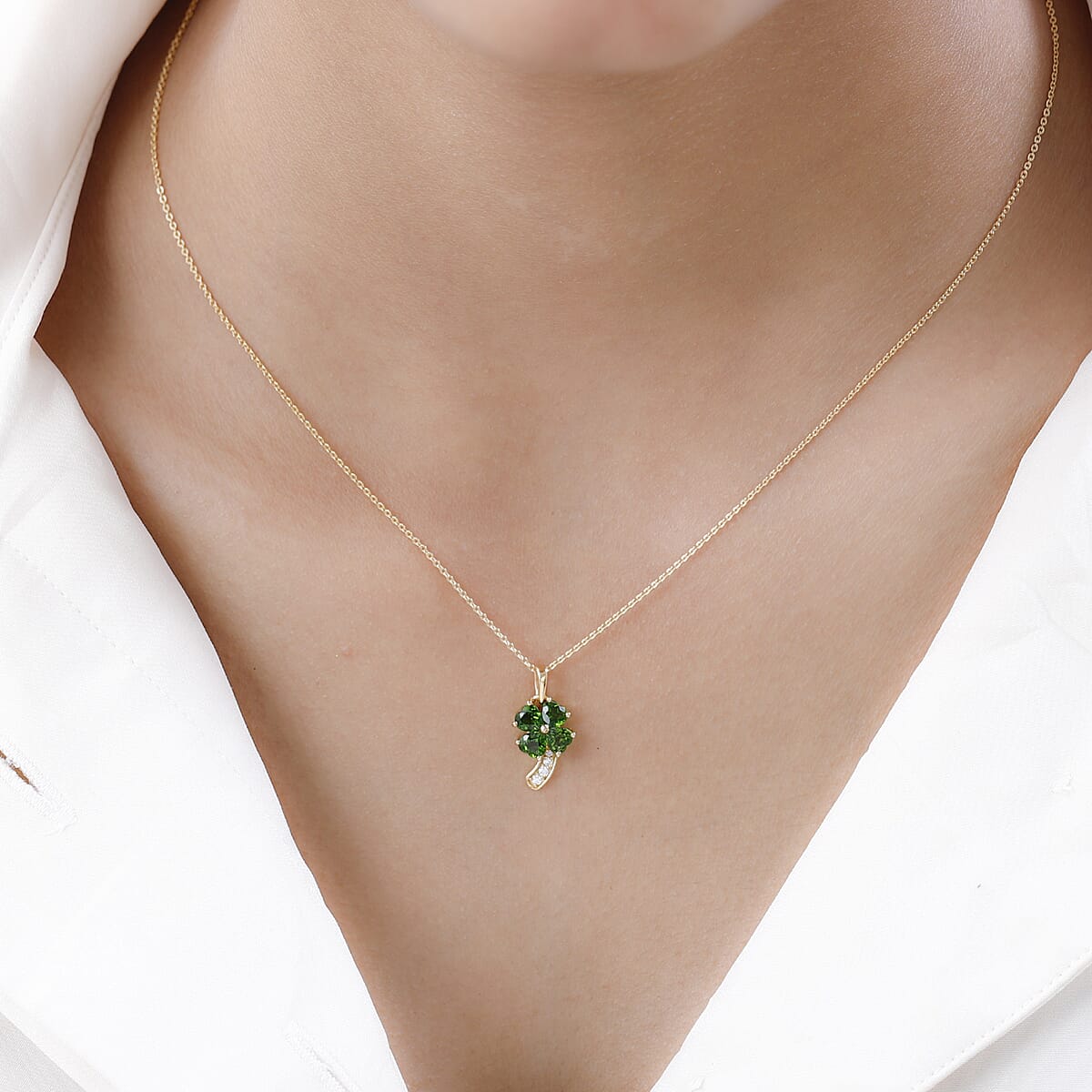 Chrome Diopside and Moissanite Clover Leaf Pendant Necklace 20 Inches in Vermeil Yellow Gold Over Sterling Silver 1.15 ctw image number 2