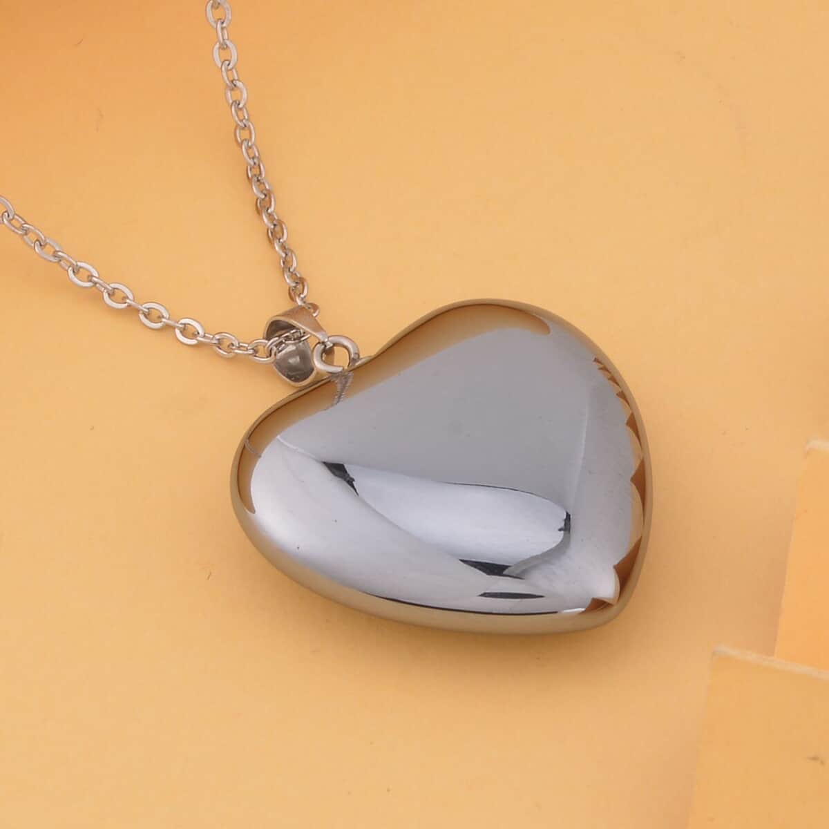 Buy Terahertz Heart Pendant Necklace 20 Inches in Stainless Steel 37.50 ...