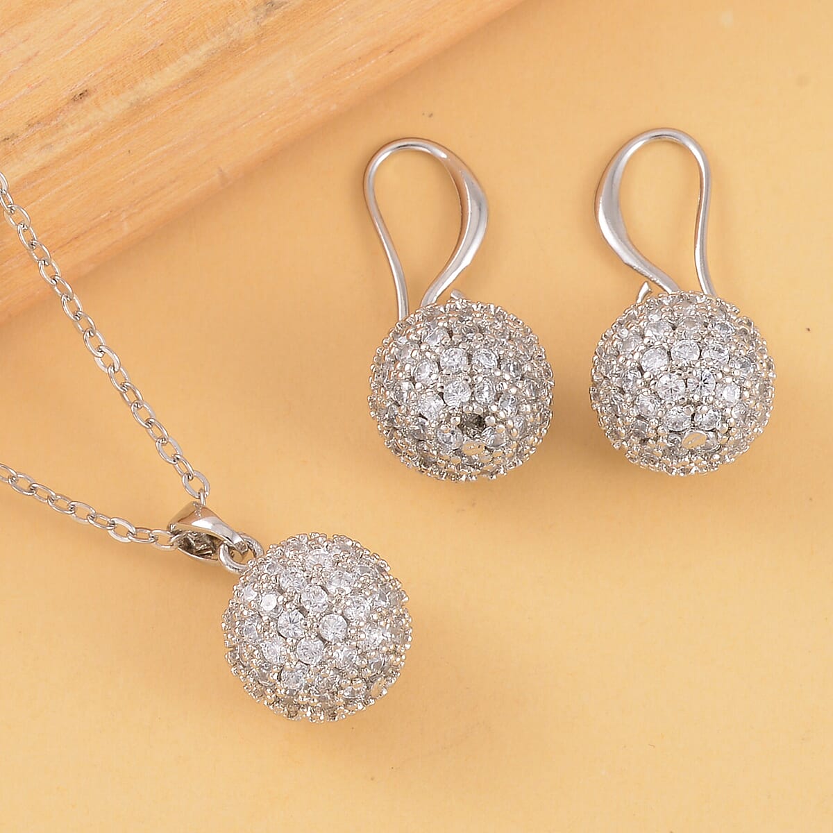 Simulated Diamond Earrings and Pendant Necklace 20-22 Inches in Silvertone 1.20 ctw image number 1