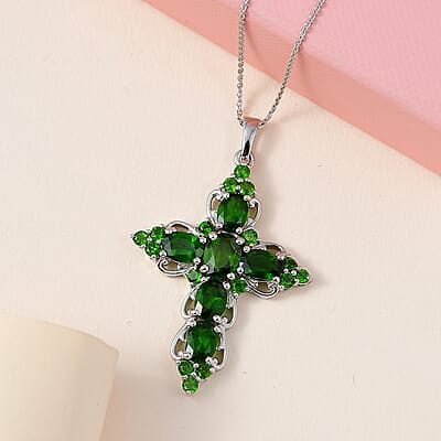 Chrome Diopside Cross Pendant Necklace 20 Inches in Platinum Over Sterling Silver 5.50 ctw