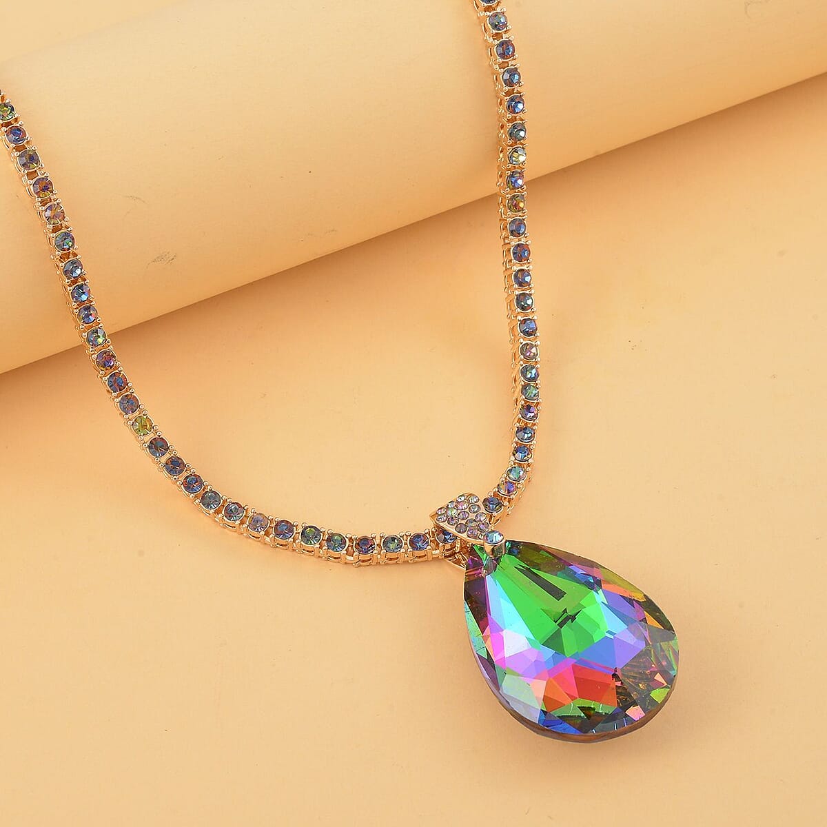 Magic Color Glass and Magic Color Austrian Crystal Glass Drop Pendant and Necklace 20.5-22.5Inches in Goldtone image number 1