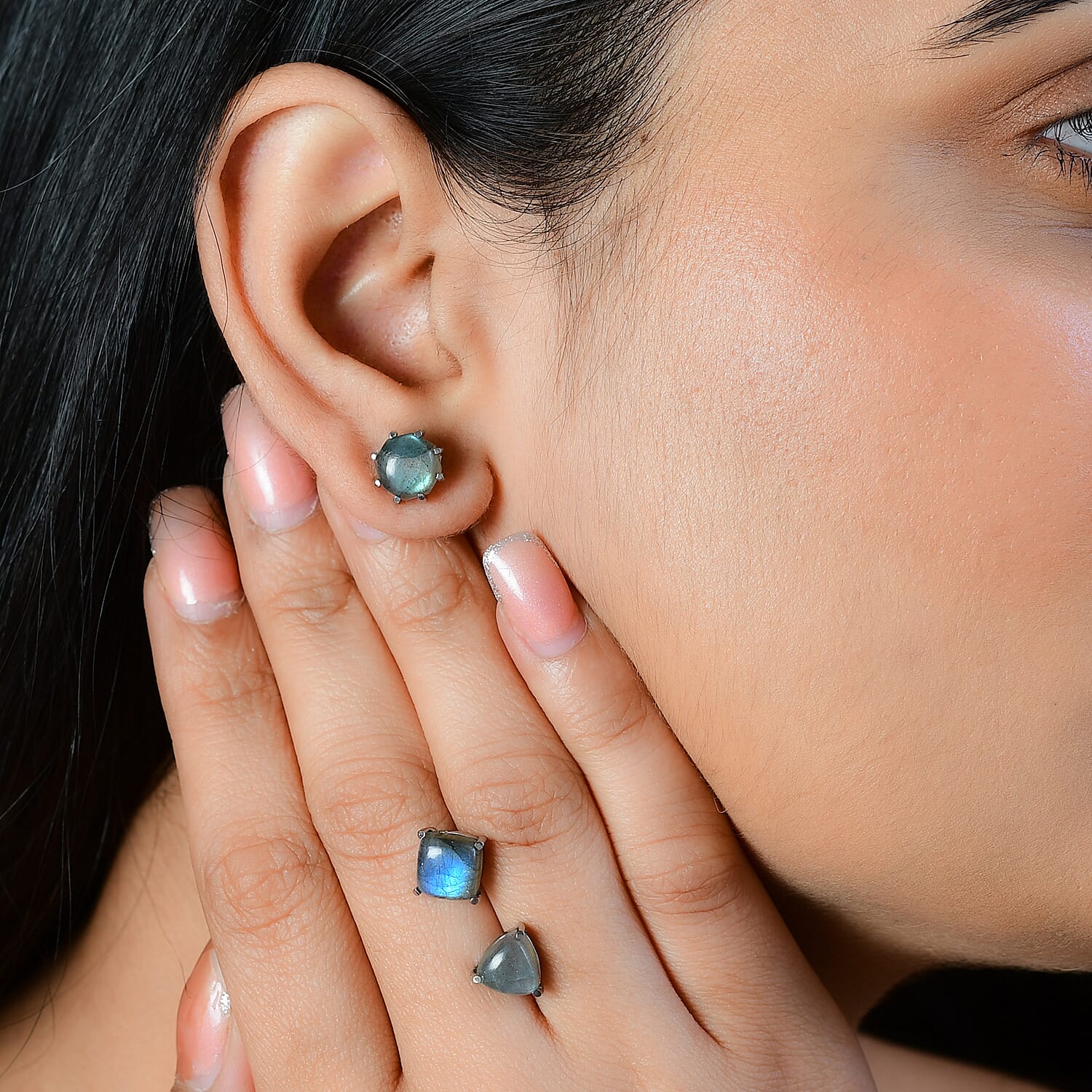 Default Title - Product card gallery slide 3 (10144908247323)