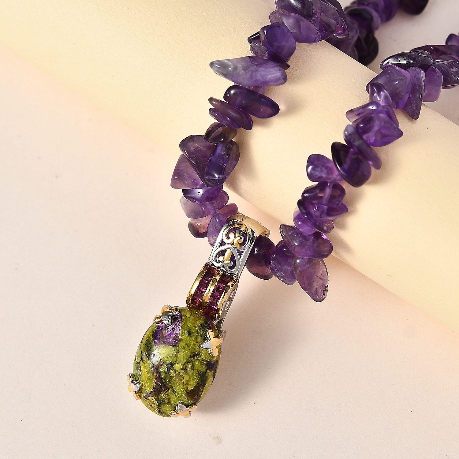 Tasmanian Stichtite and Amethyst Pendant Necklace 20 Inches in Vermeil YG and Platinum Over Sterling Silver 90.00 ctw
