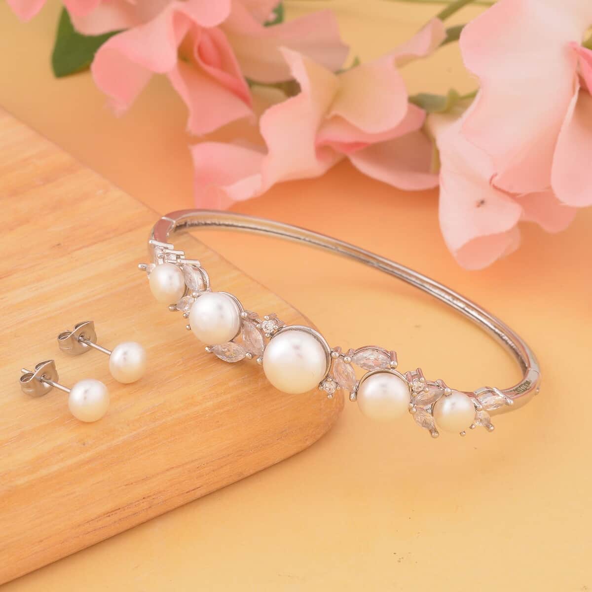 White Freshwater Pearl Bangle Bracelet (7 in) and Earrings in Silvertone & Stainless Steel 2.00 ctw image number 1