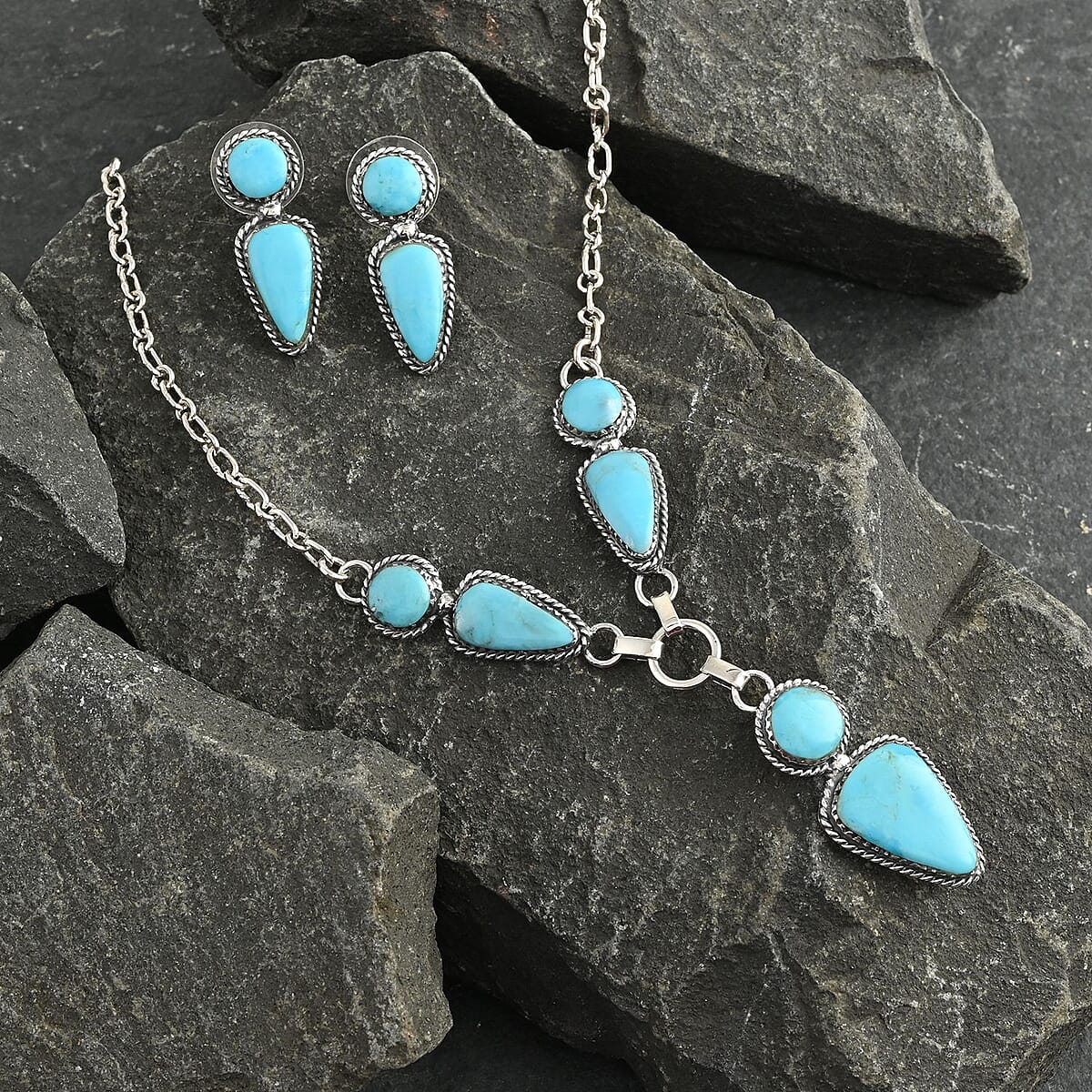 SANTA FE Style Blue Turquoise Necklace (19 Inches) and Earrings in Sterling Silver (15 g) 15.50 ctw image number 1