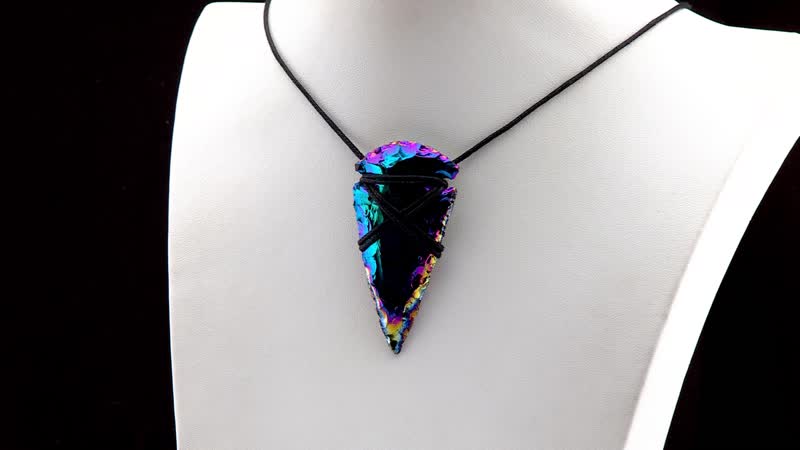 Drusy Rainbow Plated 14.00 ctw Arrowhead Pendant Necklace 30 Inches